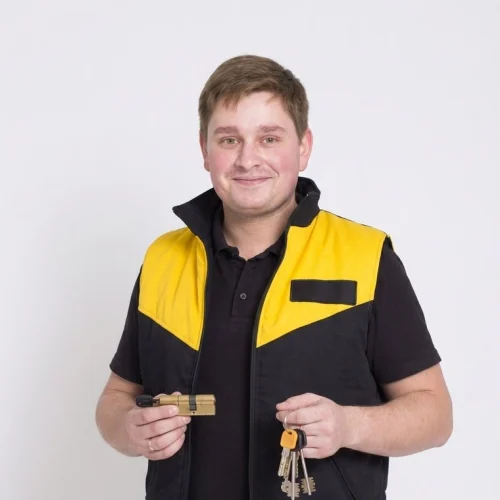 Мастер по замкам в Кемерове
